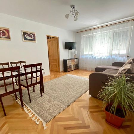 Home Away - Chic And Cozy Apartment Constanta Exterior photo